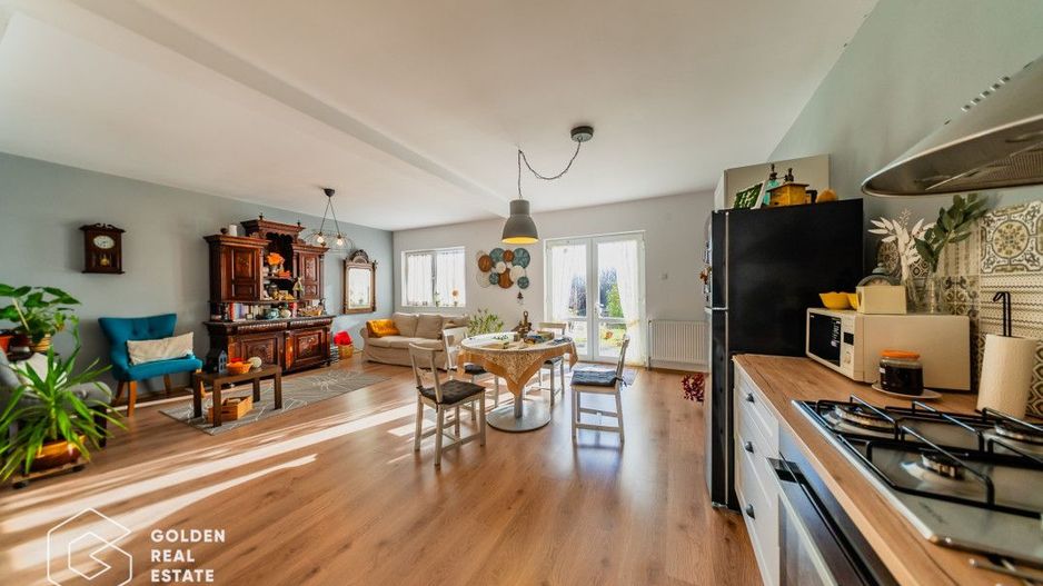 Casă tip duplex P+M, teren 302 - Poză 3