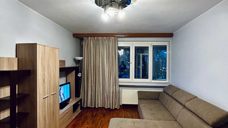 1 MAI-Piata Chibrit Apartament 2 camere - Poză 1