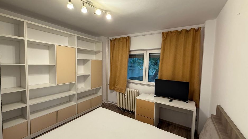 VANZARE APARTAMENT 2 CAMERE-3MIN DE METROU OBOR - Poză 4