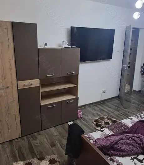 De vânzare apartament 3 camere – Focșani, Str. Lupeni nr. 8 - Poză 5