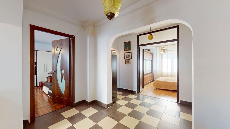 Apartament 4 camere – Strada Novaci Bloc 1989 Zona excelenta - Poză 3