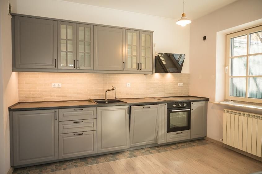 Pipera - Vilă modernă cu 4 dormitoare, curte generoasă și parcare subterană - Poză 4