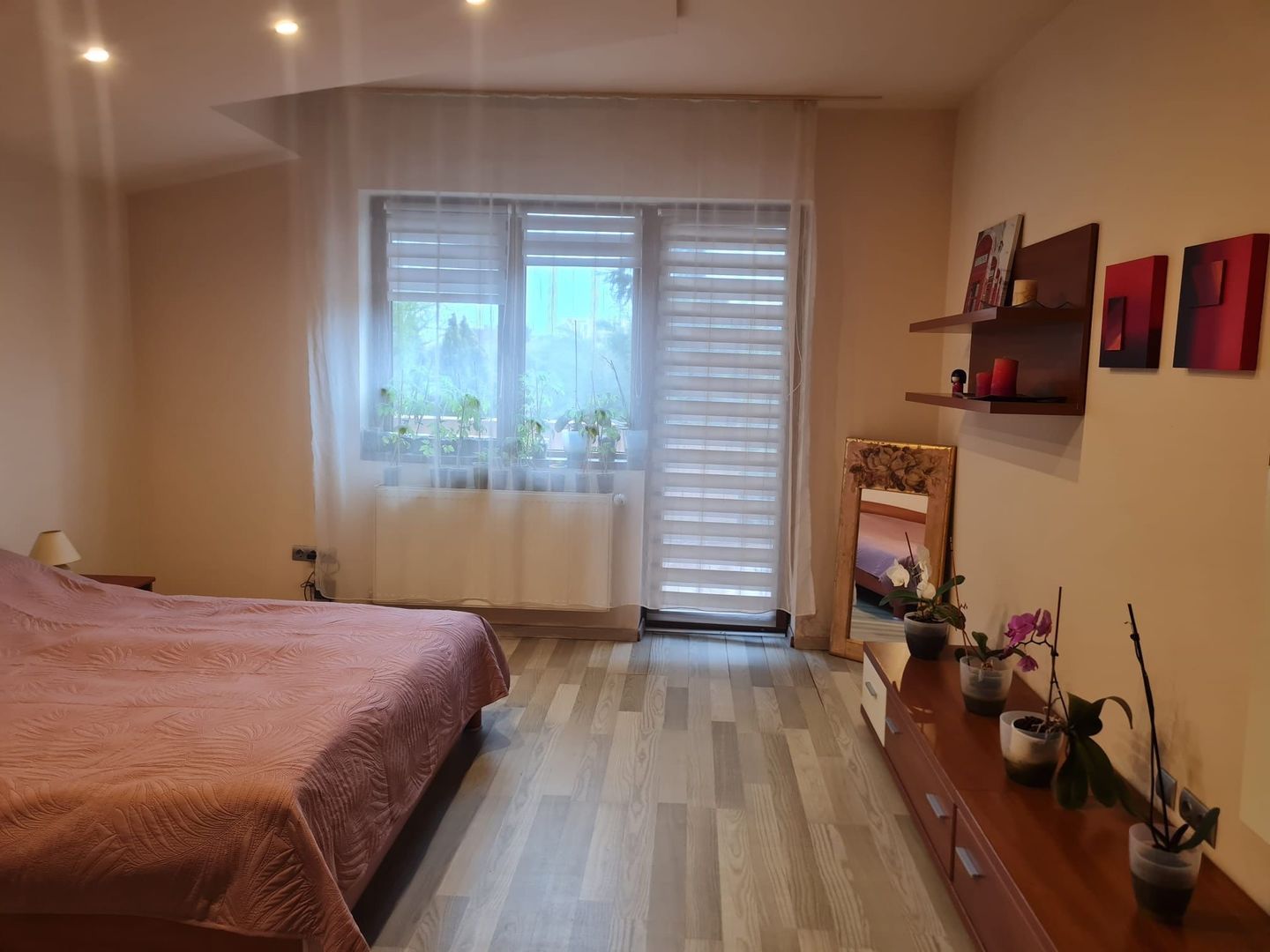 Vila individuala,la 10 min de Piața Victoriei! - Poză 7