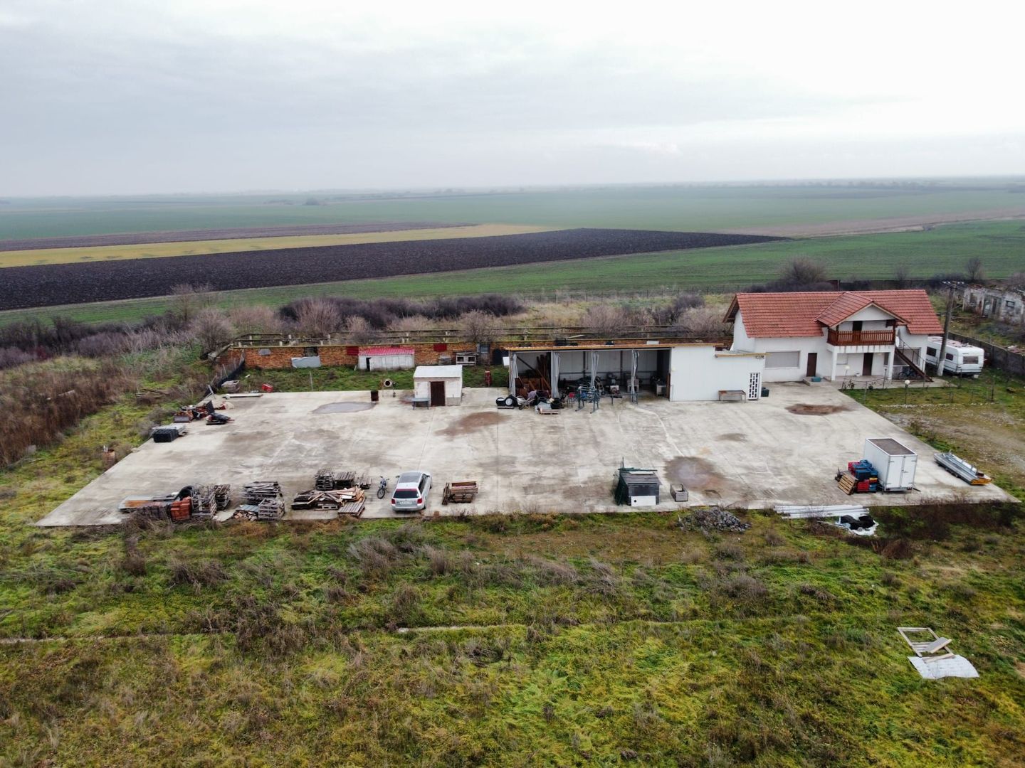 Casa cu teren de 14340 mp în Jebel/Pretabila pentru afacere - Poză 52