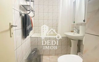 Apartament 3 camera de vânzare in zona Rogerius, Oradea - Poză 12