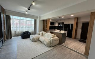 De vânzare – Apartament 4 camere, 102 mp, zona Bazar - Poză 2