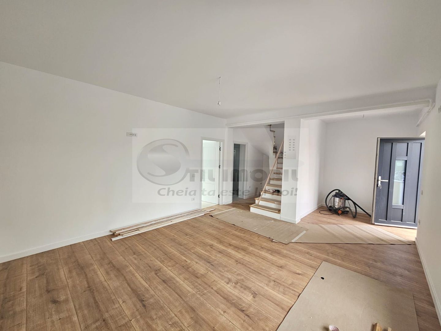 Vila Duplex - Popas Pacurari - Intabulat - Mutare imediata! - Poză 4