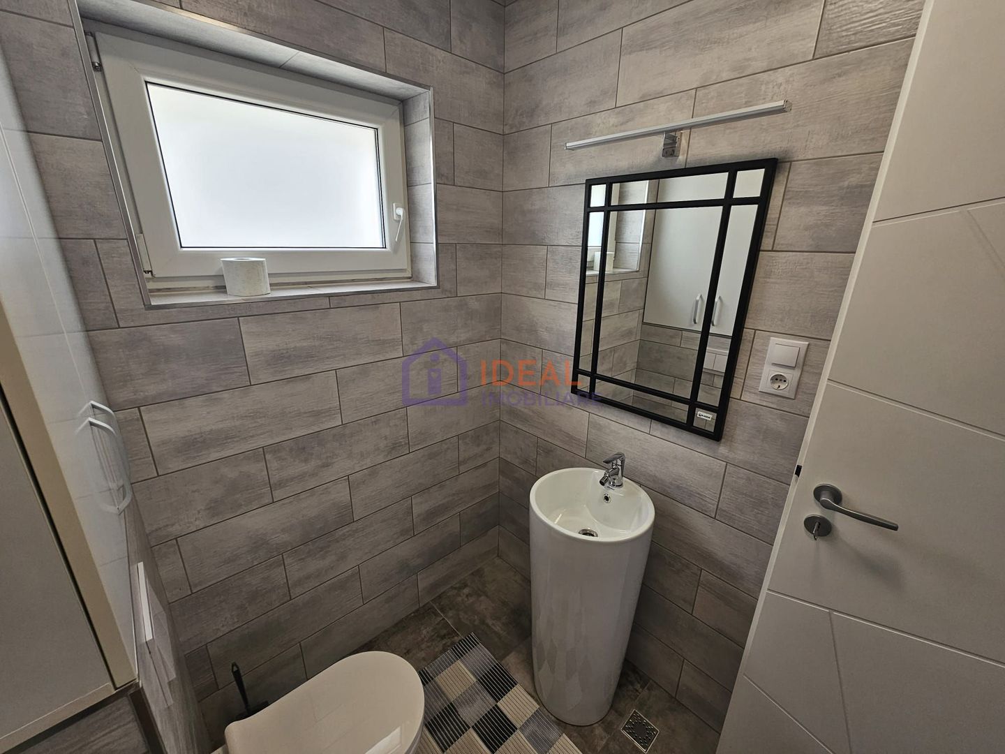 Casa cu 4 camere si gradina,  in Cartierul Arhitectior - Poză 9