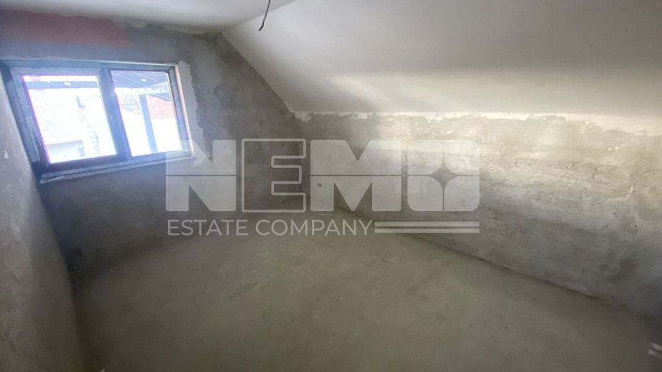 Casa de vanzare- Strada Alexandru Vlahuta - Poză 4