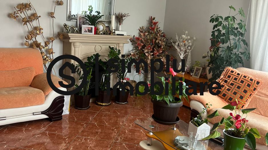 Vila S+P+1+M Lapus, str Paunitei - Poză 26