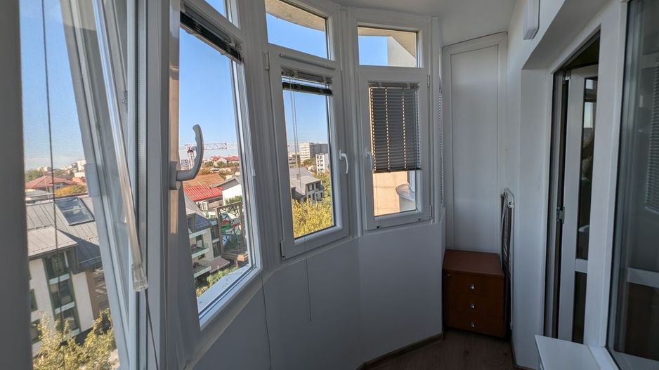 Mihai Bravu, Vatra Luminoasa, Piata Muncii - Poză 5