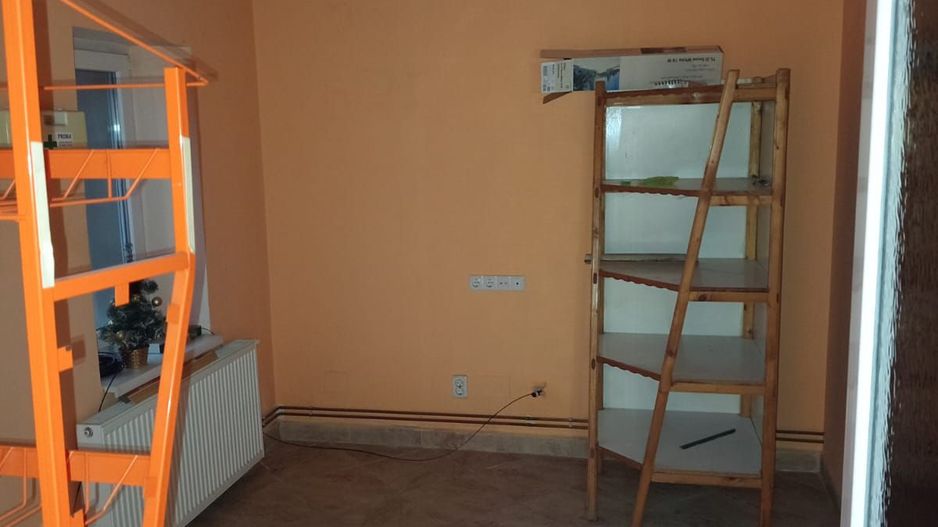 Spațiu comercial versatil, curte proprie și parcare, Biharia - Poză 7