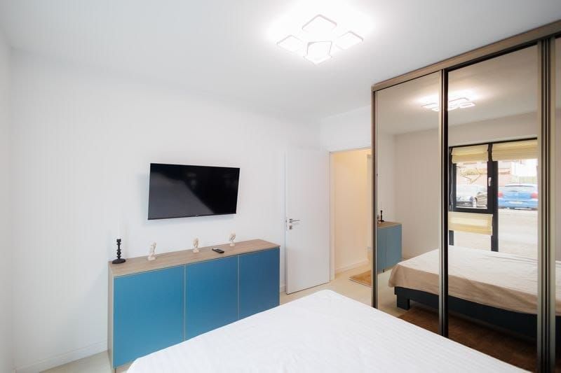 De inchiriat apartament cu 2 camere, zona Centru - Universitate, 550 euro - Poză 2