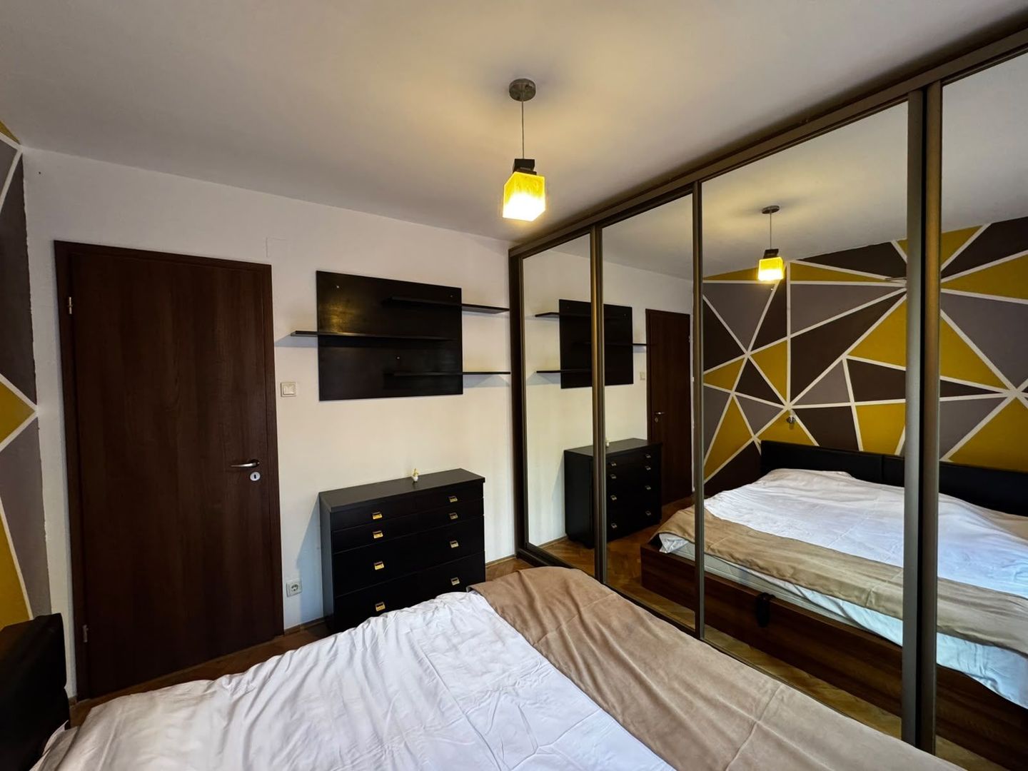 Apartament 3 camere Romană,metrou la scara,v20 - Poză 4