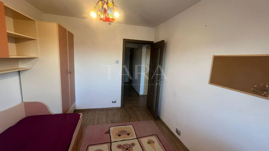 Apartament cu 3 camere, decomandate, Mărăști, zona Fabricii. - Poză 6