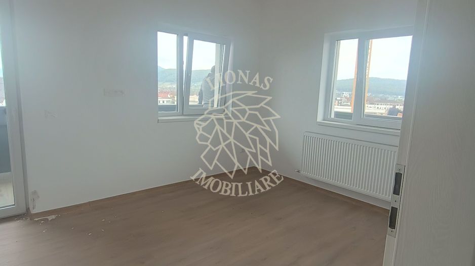 Apartament Nou 74 mp-3 camere-et 3-balcon 20 mp-lift-Zona Nord - Poză 6