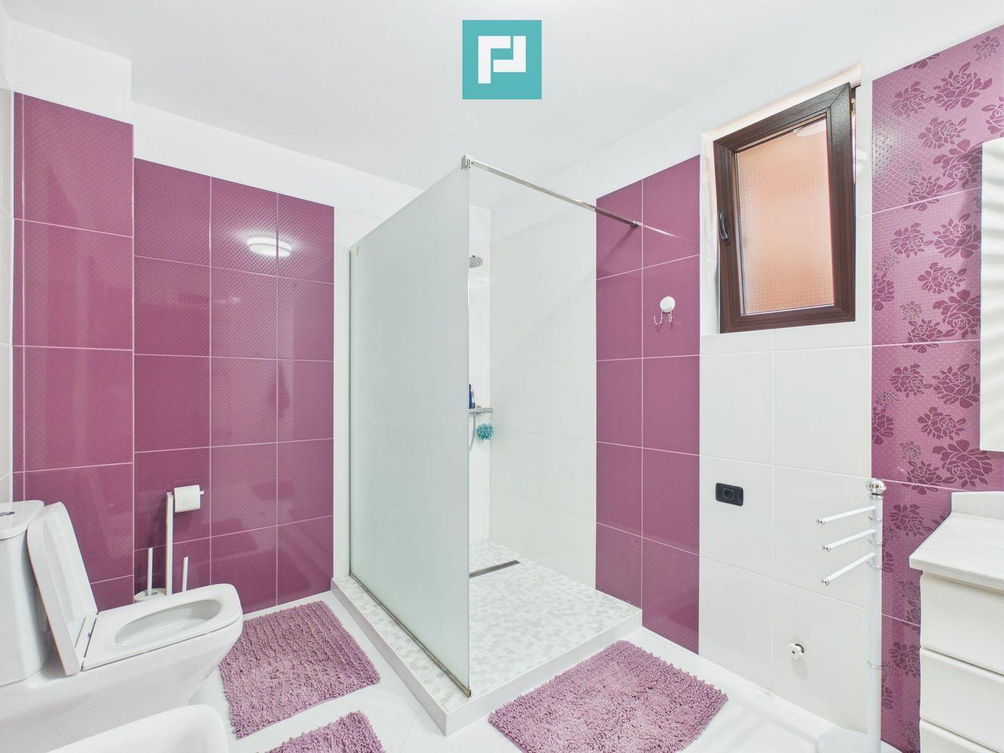 Vilă cu 7 camere de vânzare în zona Central - Poză 50