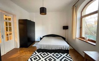 Apartament 2 camere în vilă cu grădină - Poză 6