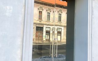 Spatiu comercial Centrul Istoric 24 mp, vitrina stradala - Poză 3