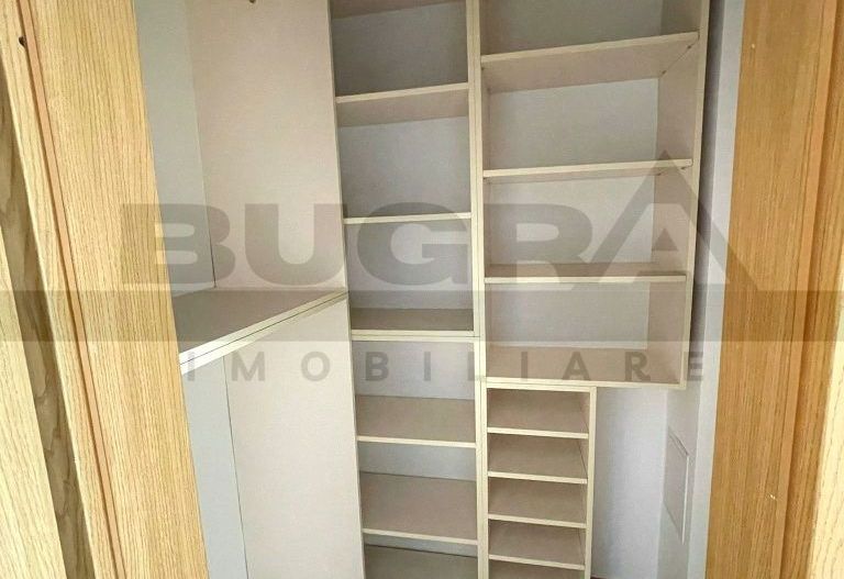 Apartament de 1 camera, decomandat, 44mp, parcare subterana, zona UMF - Poză 3