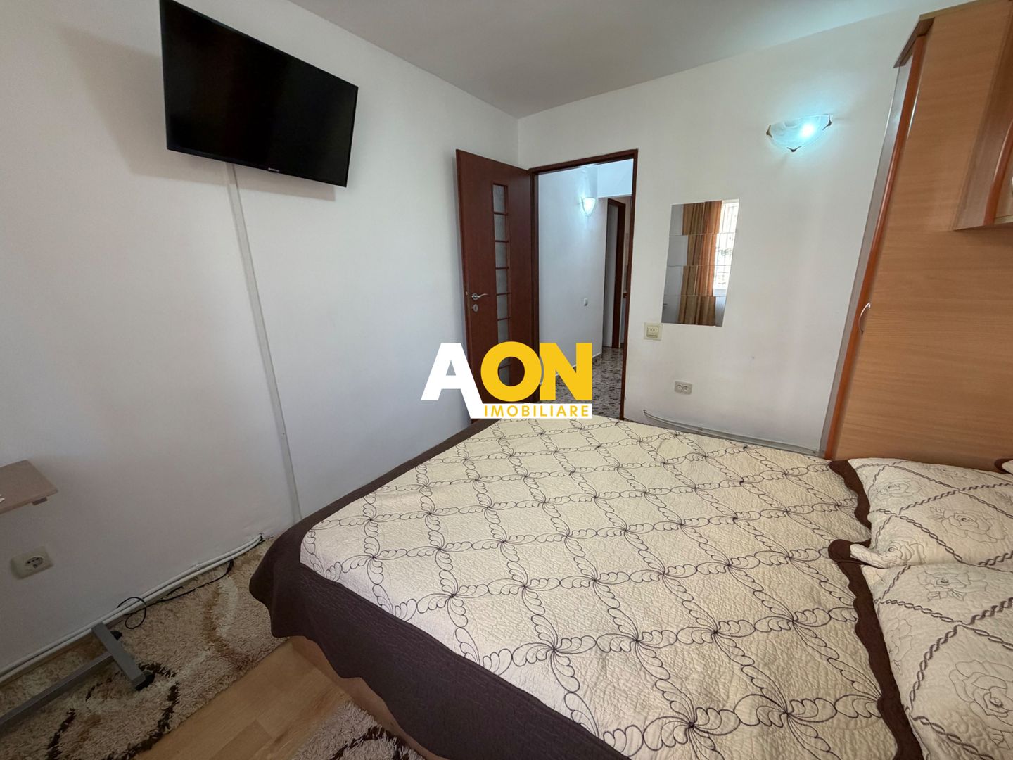Apartament 2 Camere | Zona Cetate | Etaj 1 - Poză 2