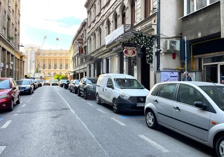 Garsoniera | Vedere catre Calea Victoria  | Airbnb | Certificat Turism - Poză 14