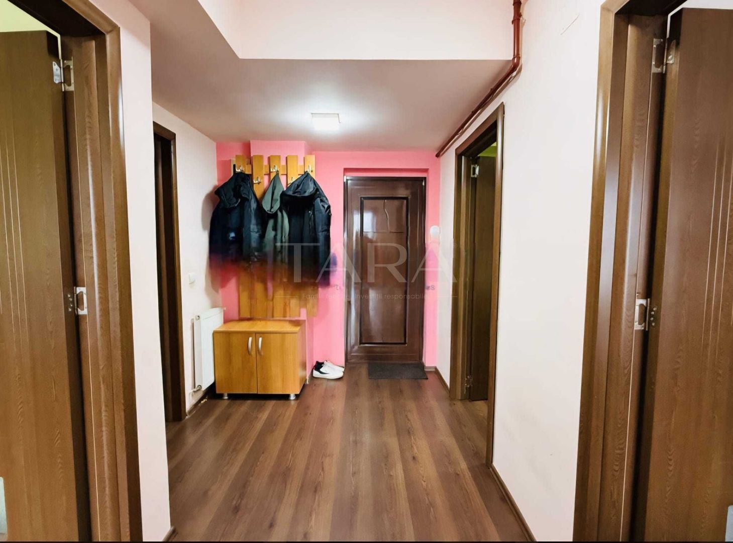 Apartament modern cu 2 camere, compartimentat în 3, parcare subterană. - Poză 6