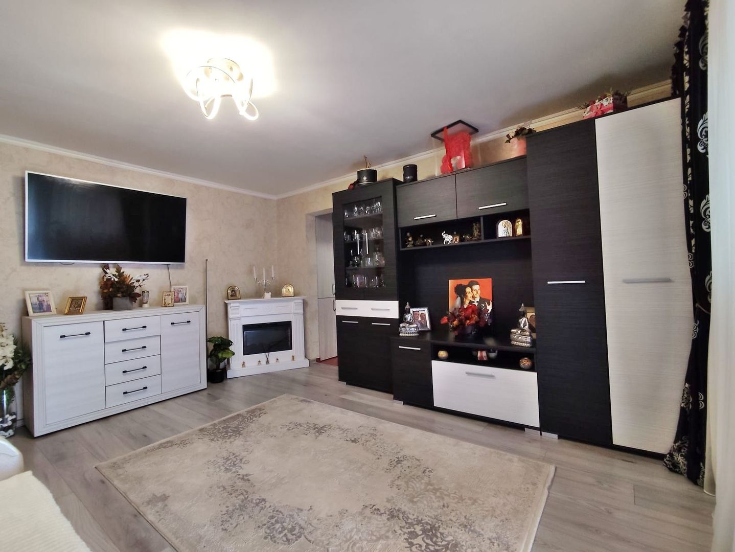 Apartament 2 camere, 51 mp, parcare, zona Nufarul, Oradea - vanzare - Poză 3