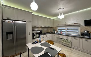 Duplex 4 camere | 183 mp | Cartier Europa - Poză 3