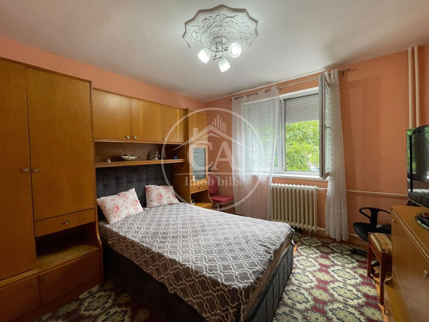 Apartament de vânzare cu 3 camere în zona Dacia, Oradea - Poză 6