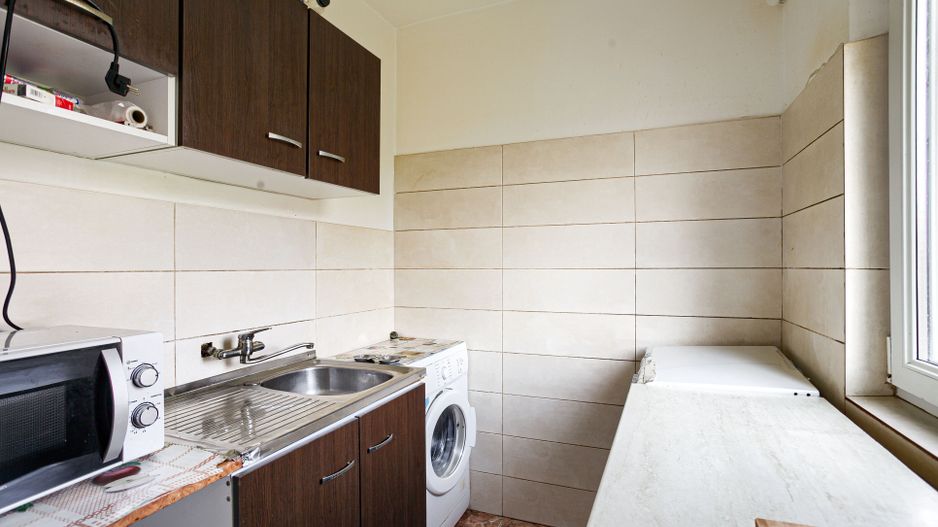 VANDUT! Apartament cu 3 camere Vlaicu etaj 4 - Comision 0% - Poză 1