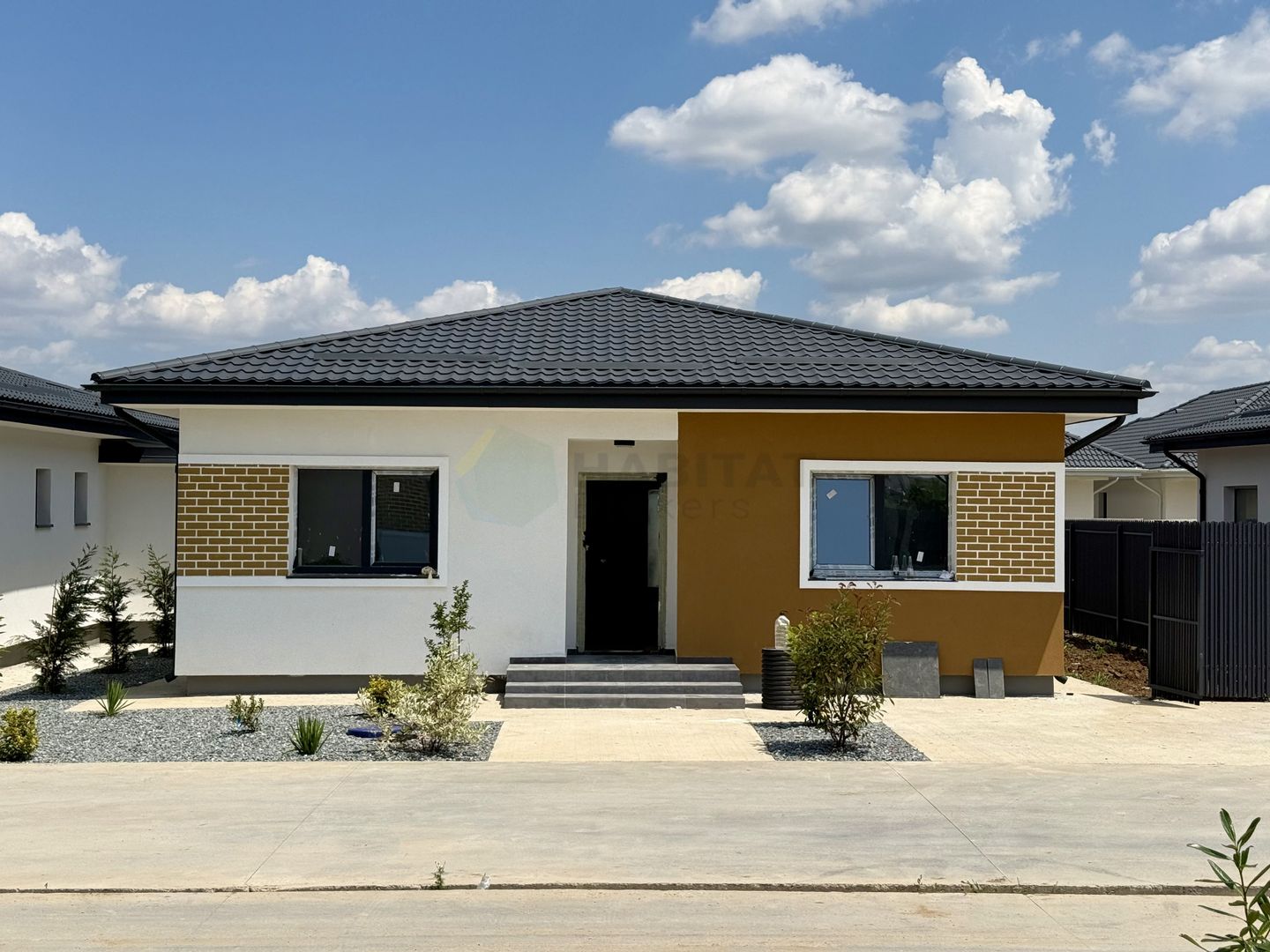 Casa 4 camere pe parter-Tunari | Teren 400 mp - Poză 15