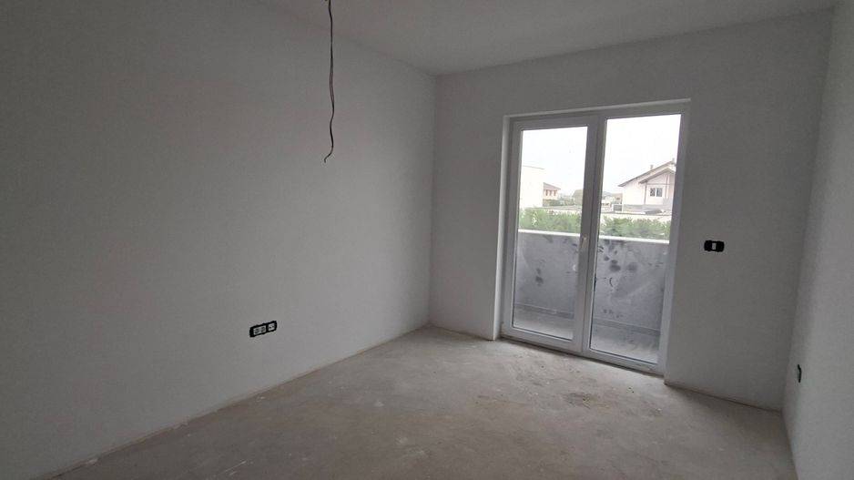Duplex cu garaj - Dumbravita - Poză 16