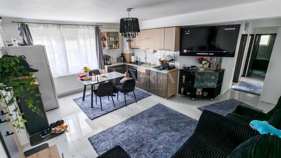 Apartament 3 camere, recent renovat – zona centrală Florești - Poză 1