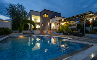 Vilă 342 mp cu piscină și 800 mp teren / 4 dormitoare / Pleașa - Poză 69
