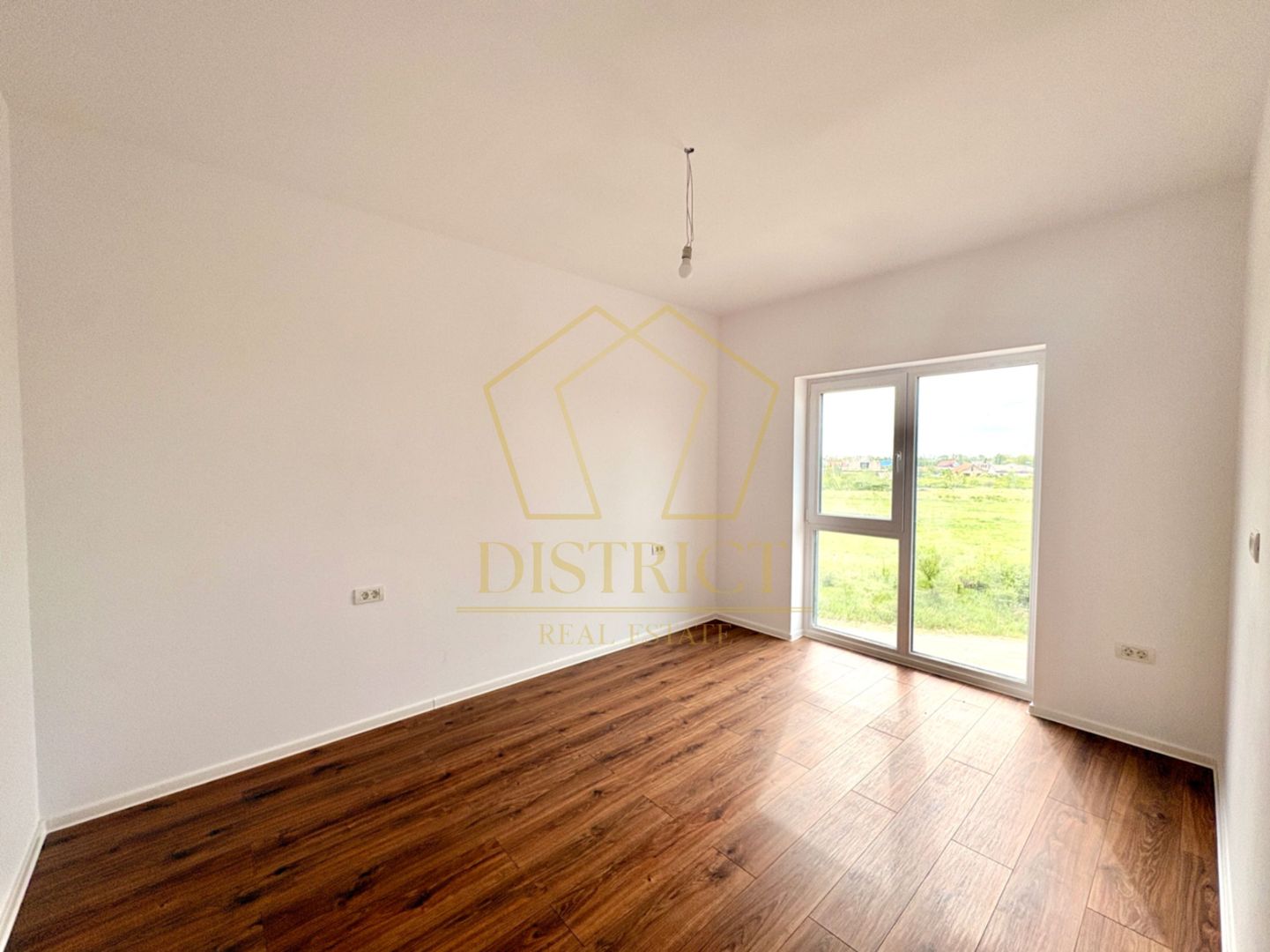 Apartament cu 2 camere | Mosnita Noua - Poză 5