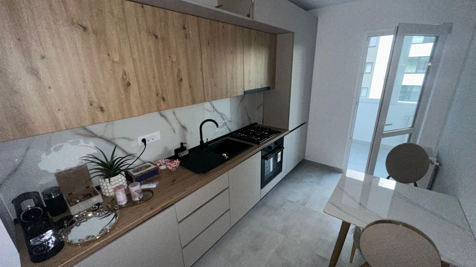 AP. 2 CAMERE STEJARULUI, LOC PARCARE, BUCATARIE INCHISA, BLOC NOU - Poză 1