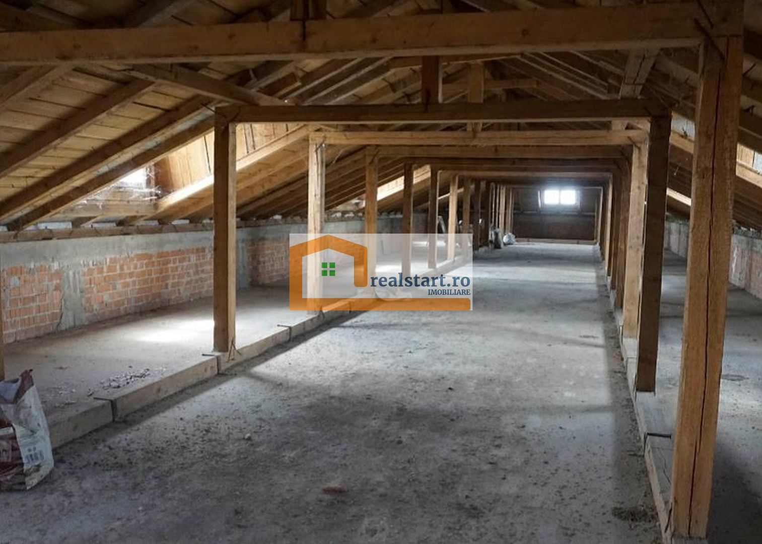 Lake View, ideal for a clinic, nursing home, aparthotel, subway access - Poză 6