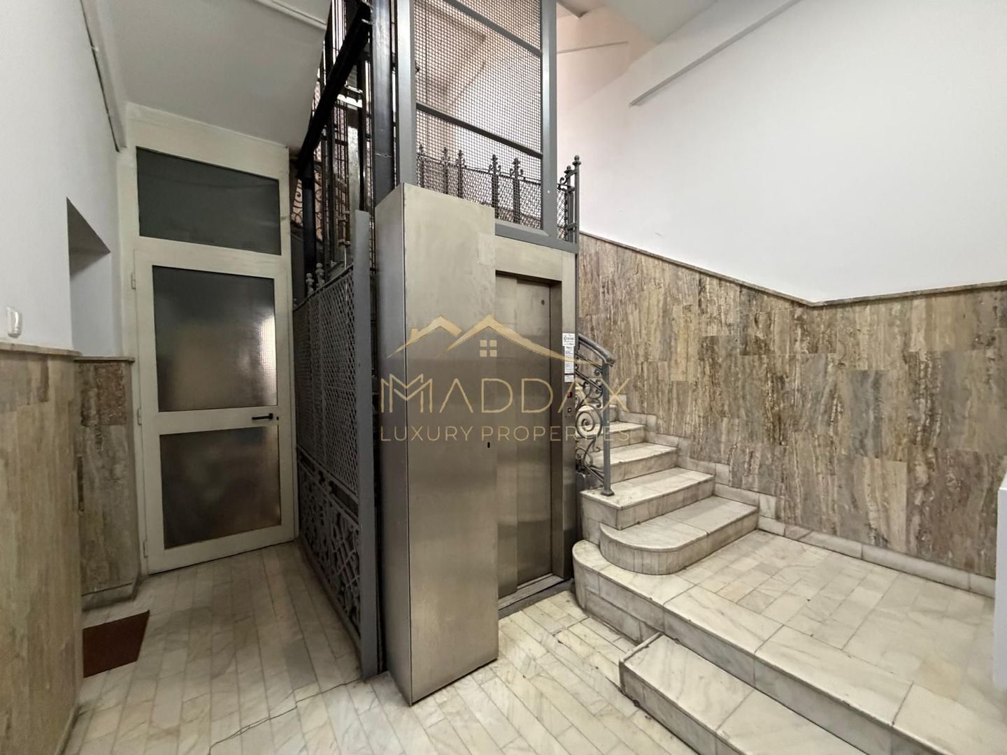 Spatiu comercial de inchiriat // 200mp // Cismigiu // zona premium - Poză 23