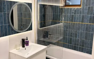 De inchiriat apartament cu 2 camere zona centrala - Poză 24
