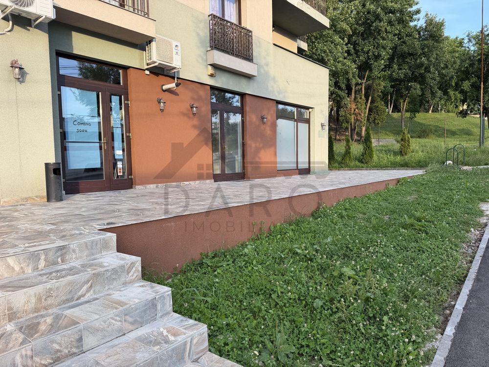 Spațiu comercial de închiriat - Poză 1