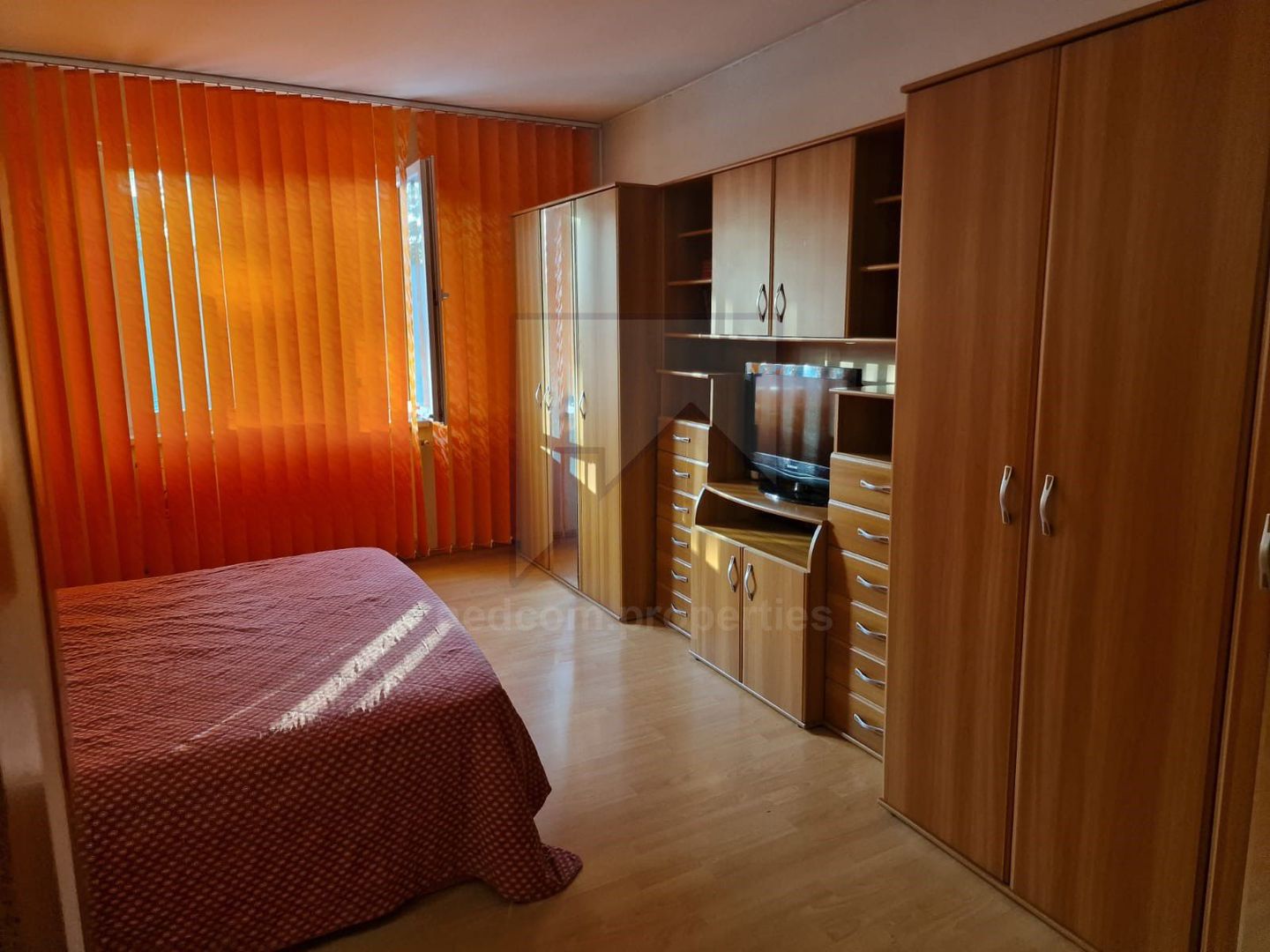 Vanzare Vila S+P+1+M - Viilor Parcul Carol - Poză 7