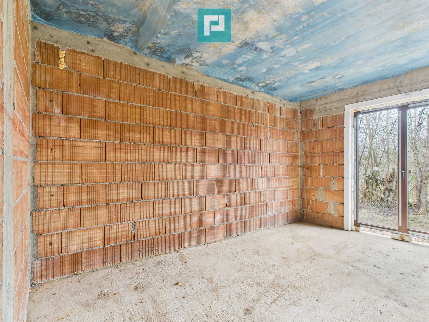 Duplex solid 120 mp, intimitate și calm in Chisoda - Poză 10