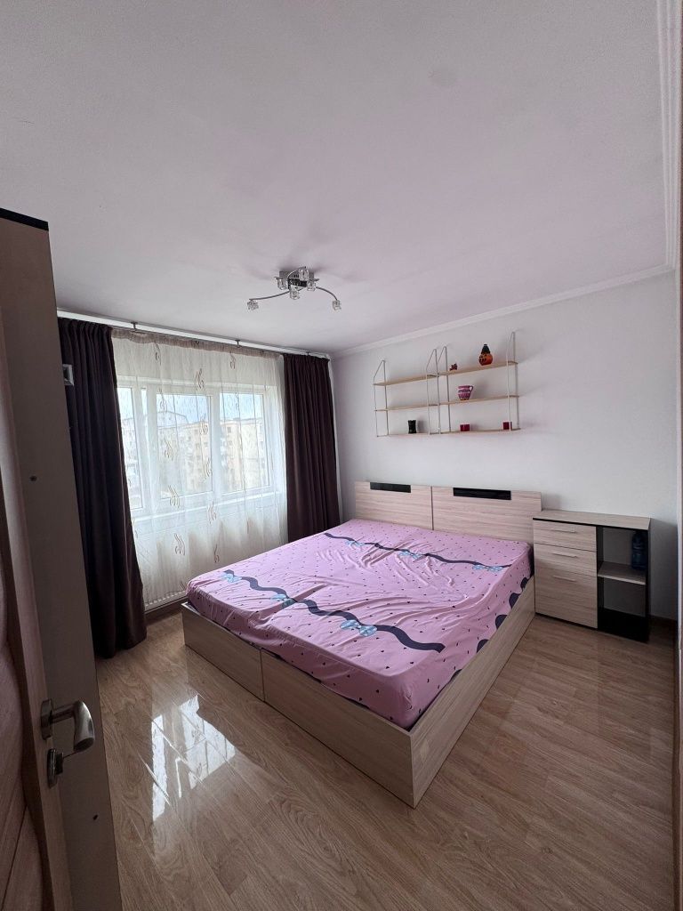 Apartament 3 camere, decomandat -Rovine - Poză 1