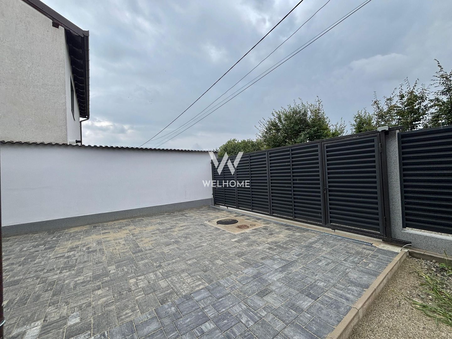 Casă INDIVIDUALĂ cu PIVNIȚĂ și POD în Sibiu - Poză 5