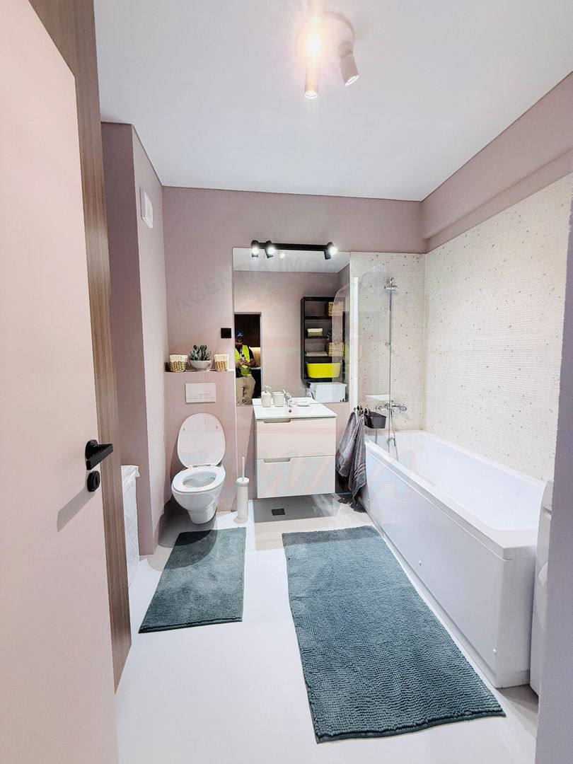 Inchiriere apartament semidecomandat 2 camere, Riviera by Viva - Poză 3