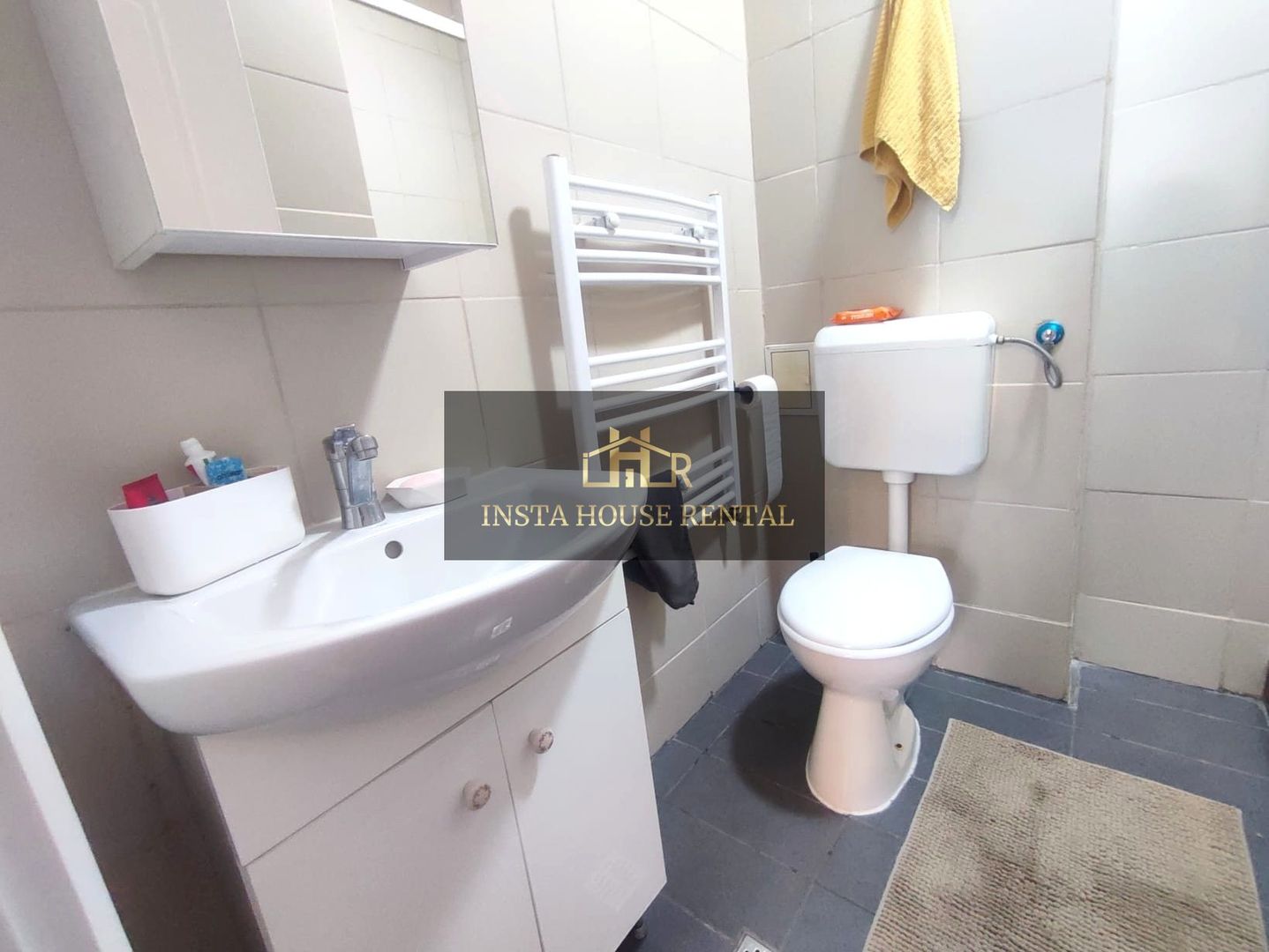 Casa cu gradina Tunari / 2 locuri de parcare - Poză 10