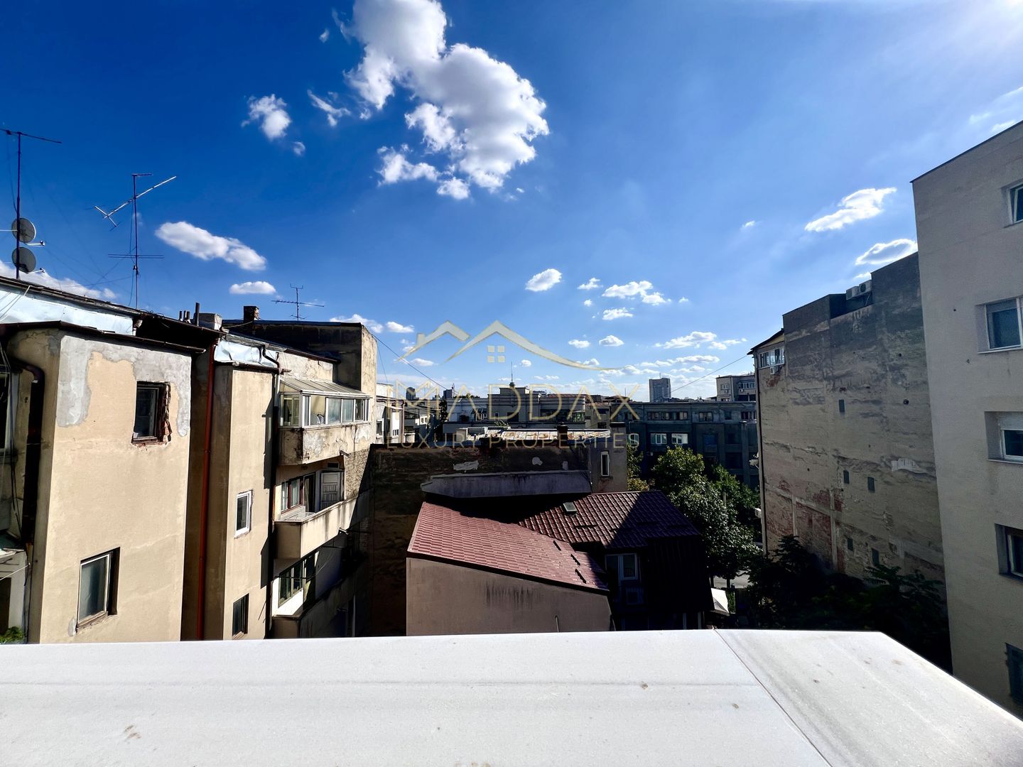 Apartament de Inchiriat | Dacia | 2 camere | Eleganta Stilului Clasic - Poză 39