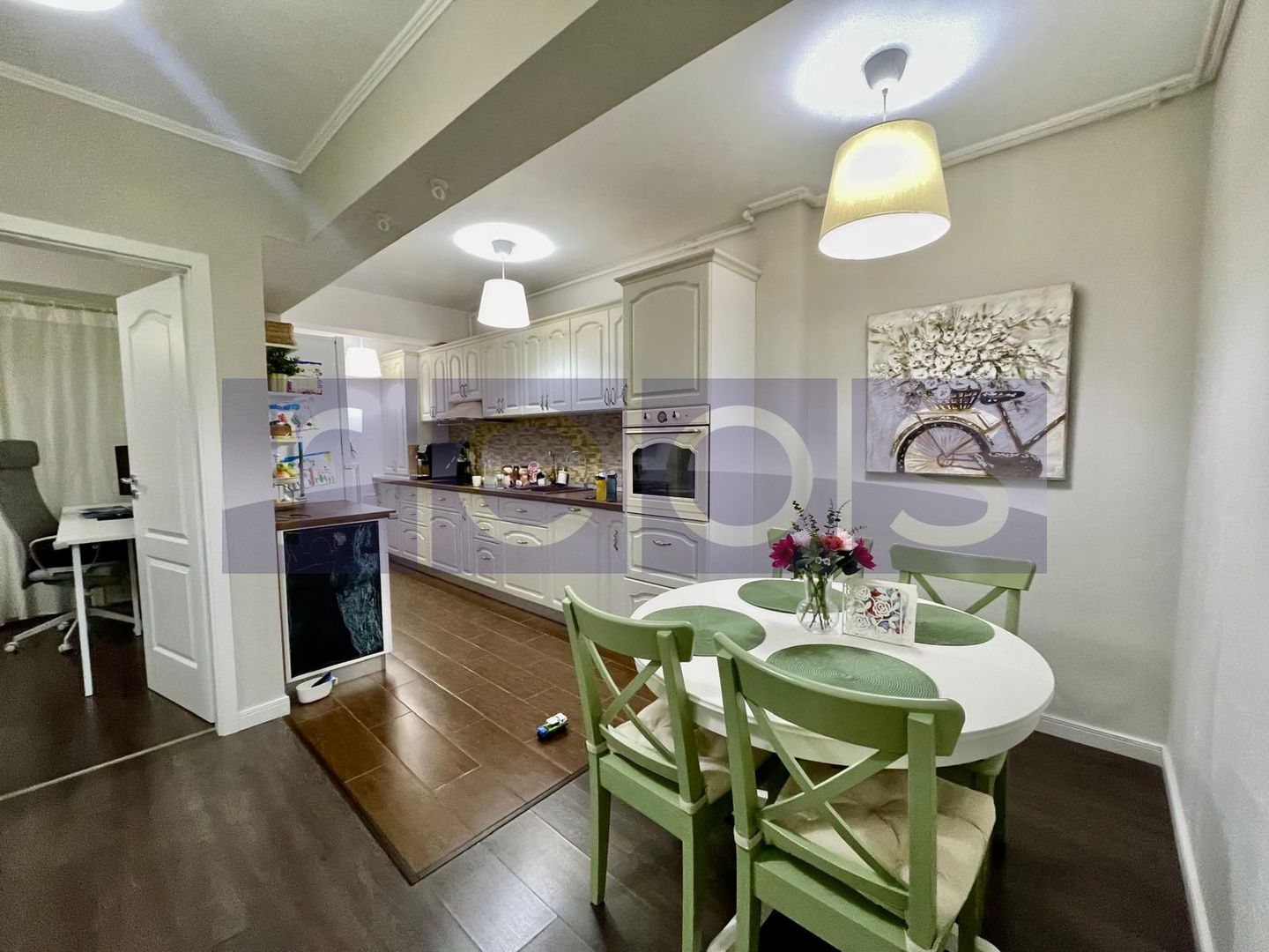 VANZARE APARTAMENT 3 CAMERE 74MP RENOVAT TRAPEZULUI PARCARE INCLUS - Poză 1