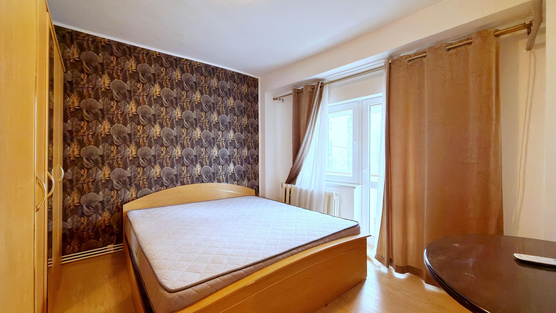 Sector 3 - Unirii apartament 2 camere decomandat et 1/4 bloc 1996 - Poză 2